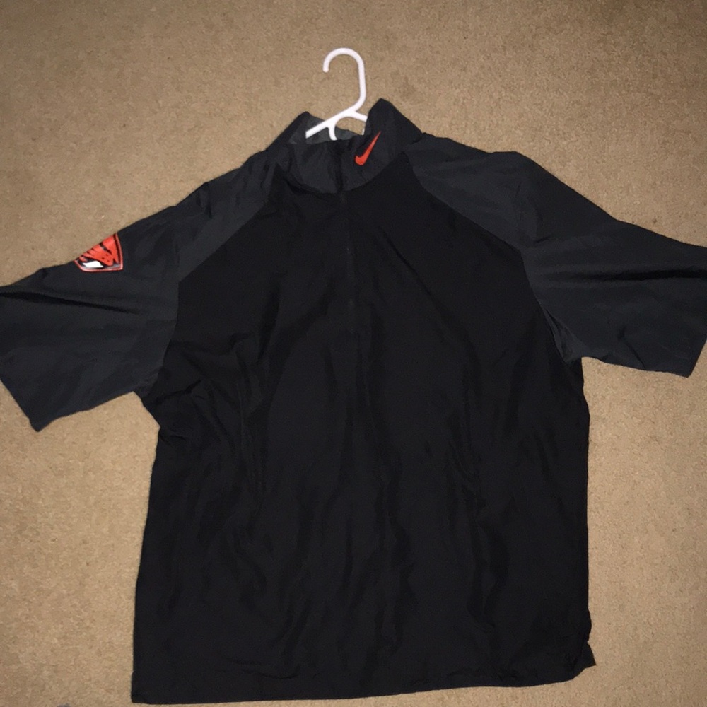 Size L men’s t shirt jacket